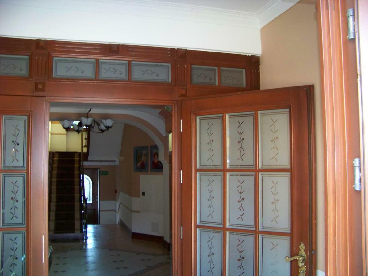 Sapphire Apartment Rewal Dış mekan fotoğraf