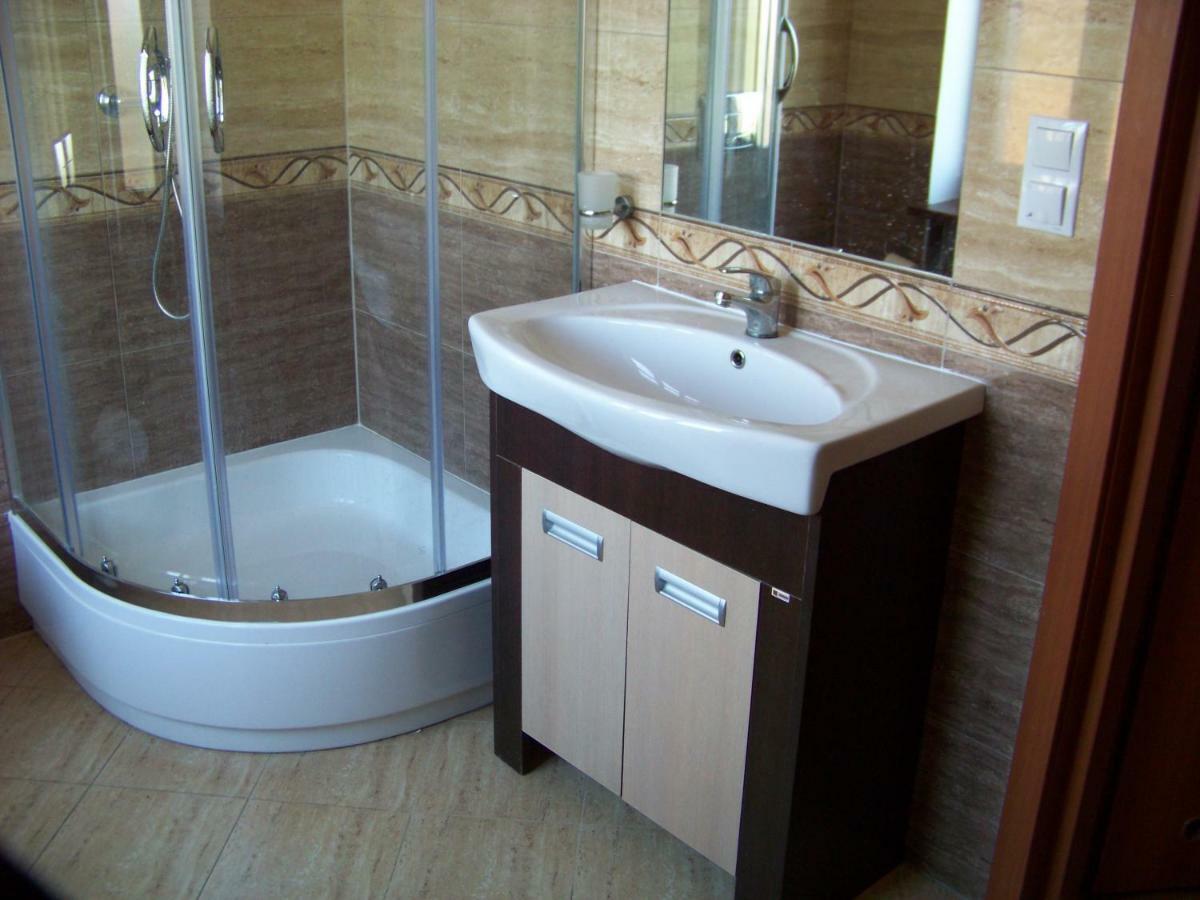 Sapphire Apartment Rewal Dış mekan fotoğraf